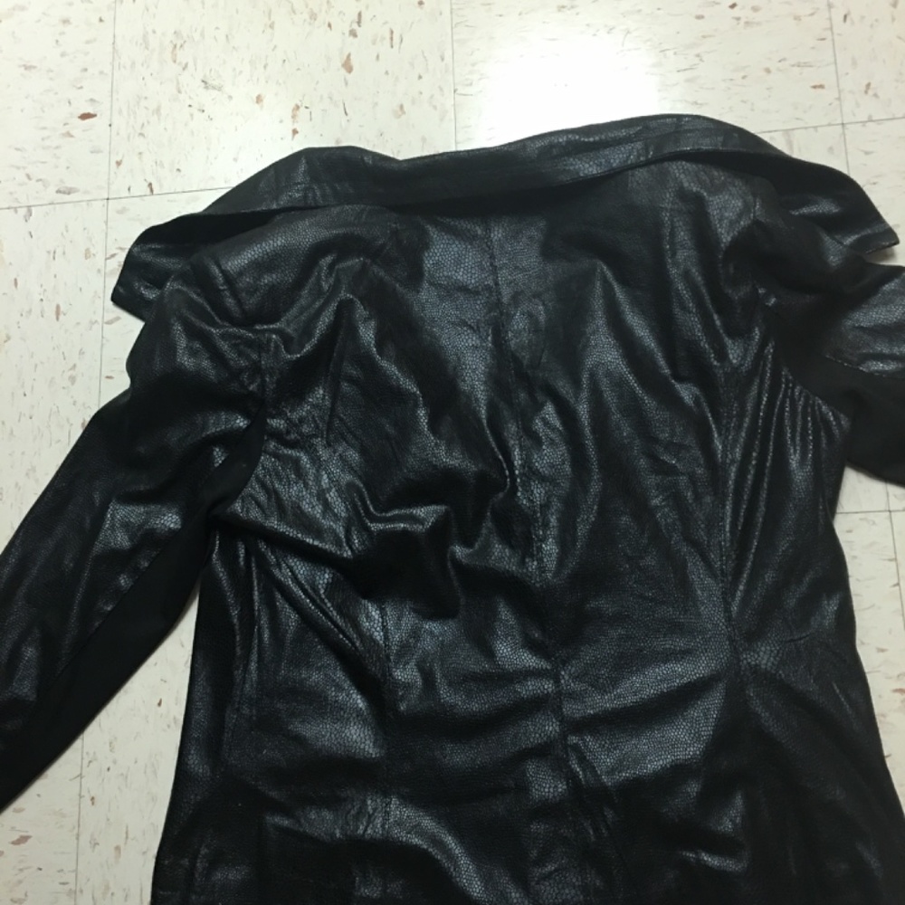 Motto jacket - Picture 3 of 3